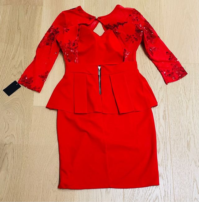 Vestido de fiesta con etiqueta para Navidad