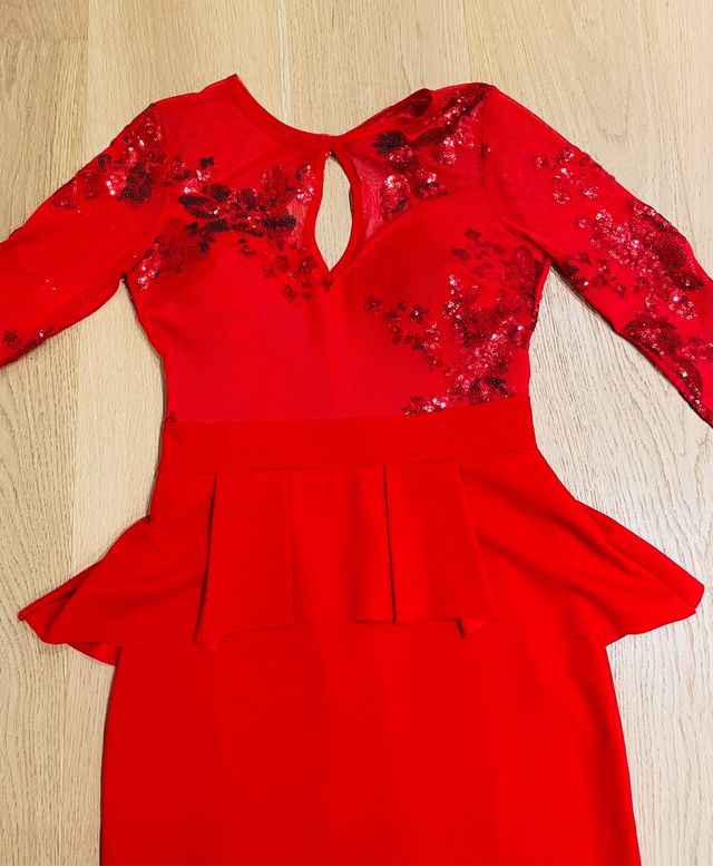 Vestido de fiesta con etiqueta para Navidad