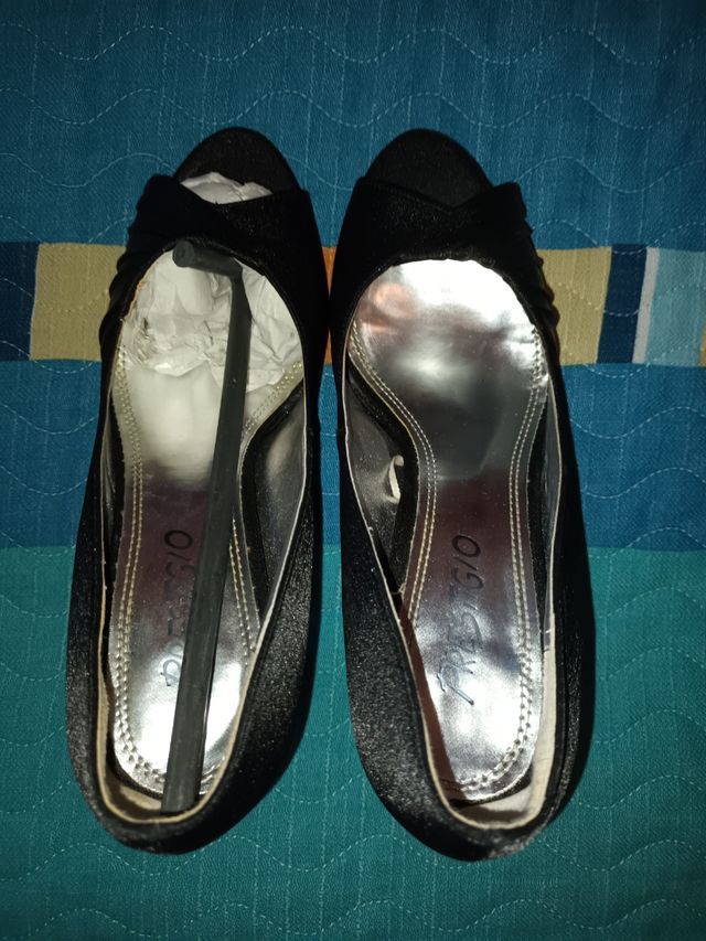 Zapatos de ceremonia, número 37