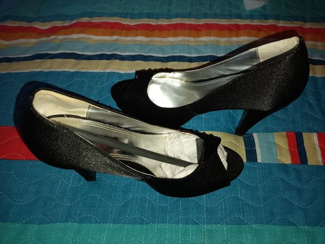 Zapatos de ceremonia, número 37