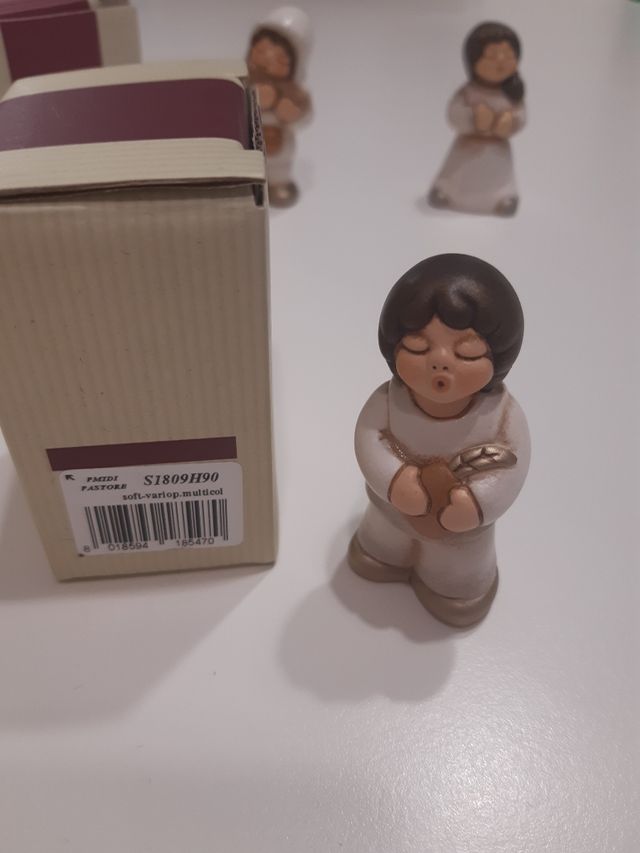 Personaggi presepe famiglia Thun