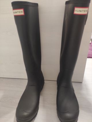 Botas HUNTER de segunda mano por 65 EUR en Bilbao en WALLAPOP