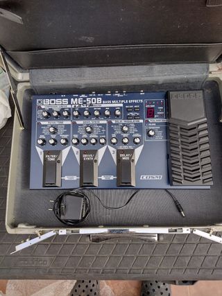 Pedalera bajo Boss ME-50B de segunda mano por 190 EUR en Colmenar de Oreja  en WALLAPOP