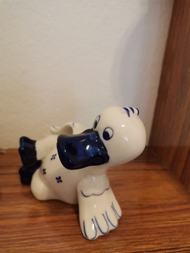 Figurita porcelana pato divertida