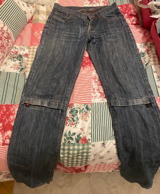 Pantalón vaquero moto Dainese de segunda mano por 30 EUR en Valladolid en  WALLAPOP