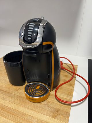 Cafetera dolce gusto mini edition de segunda mano por 50 EUR en Sabadell en  WALLAPOP