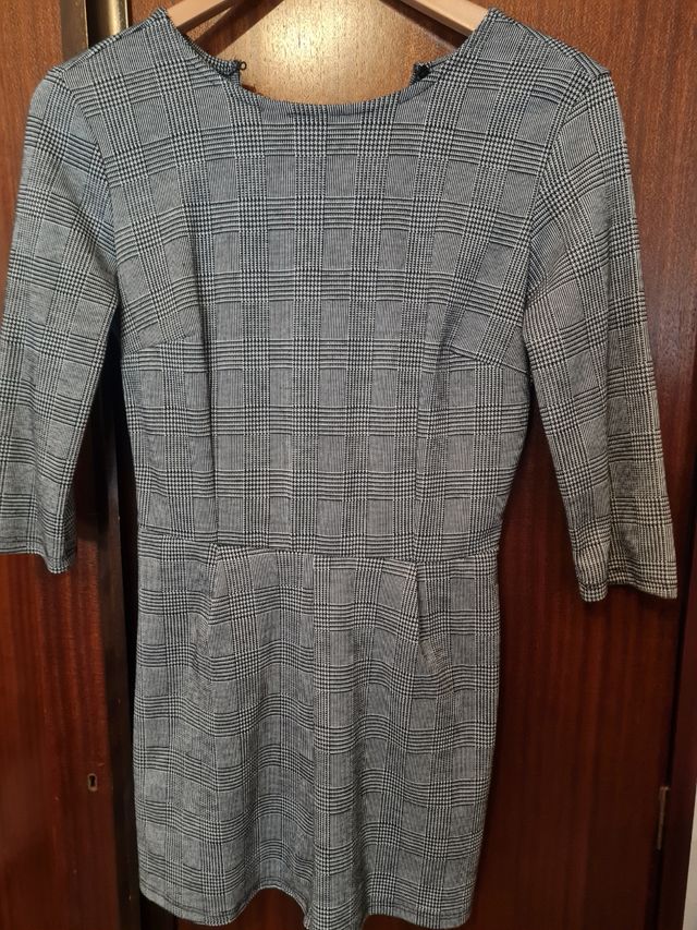 Mono corto de cuadros