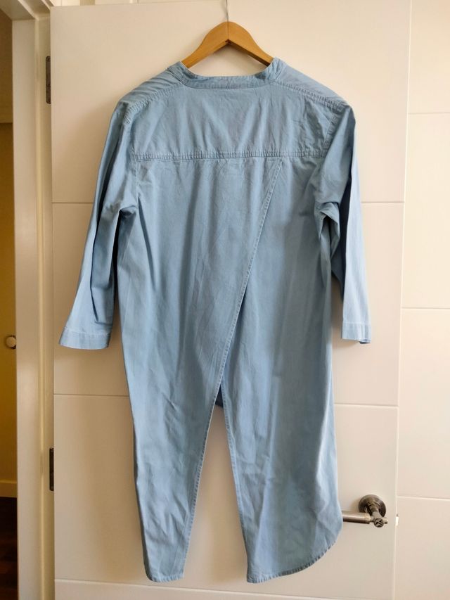 Blusa larga . Talla M. Nueva