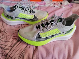 Zapatillas Nike zoom gravity 44 de segunda mano por 69 EUR en Los Corrales  de Buelna en WALLAPOP
