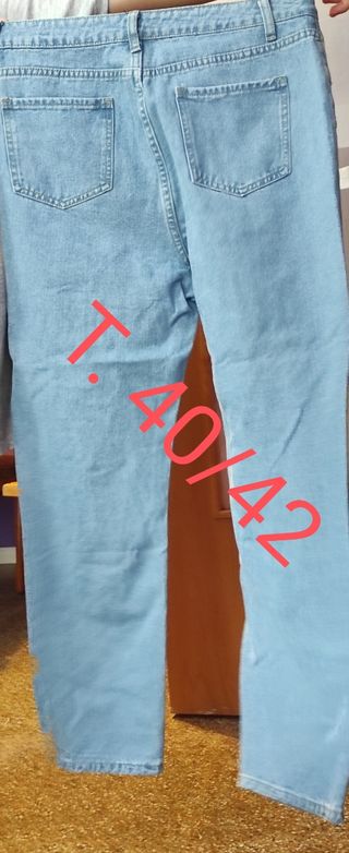 Pantalones tejanos shein de segunda mano por 35 EUR en Sabadell en WALLAPOP