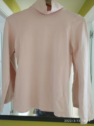 Camiseta manga larga cuello alto rosa Primark S de segunda mano por 1 EUR  en Madrid en WALLAPOP