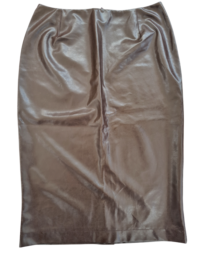 Falda larga de cuero, color marron