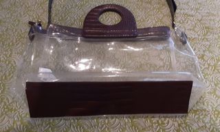 BOLSO TRANSPARENTE PLÁSTICO PARFOIS de segunda mano por 8 EUR en Priegue en  WALLAPOP