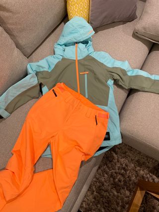 Nieve en España: qué ropa llevar, pantalones y botas para enfrentarse a  Filomena - AS.com