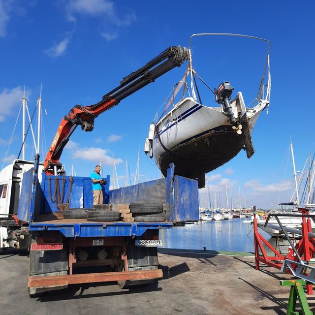 Refit restauración barcos, varadero propio