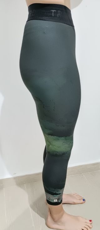 MALLAS DEPORTE DECATHLON Talla: M de segunda mano por 15 EUR en Sevilla en  WALLAPOP