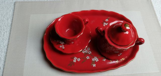 set caffè rosso/oro