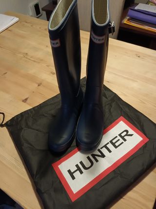 Botas Hunter de segunda mano por 65 EUR en Rincón de la Victoria en WALLAPOP