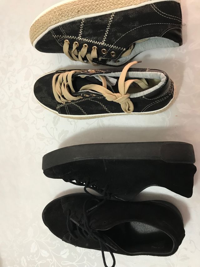 2 pares de zapatos número 40