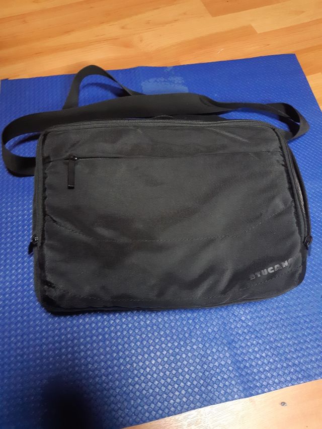 Funda bolsa transporte Tucano portátiles y tablet