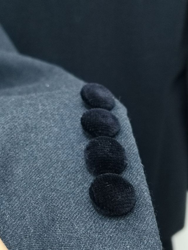 Traje de falda de pura lana virgen