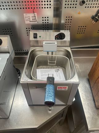 FREIDORA ELÉCTRICA 10 LITROS OPORTUNIDAD !!!