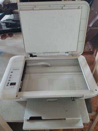 HP DESKJET 2540 Impresora de segunda mano por 30 EUR en Velez-Rubio en  WALLAPOP