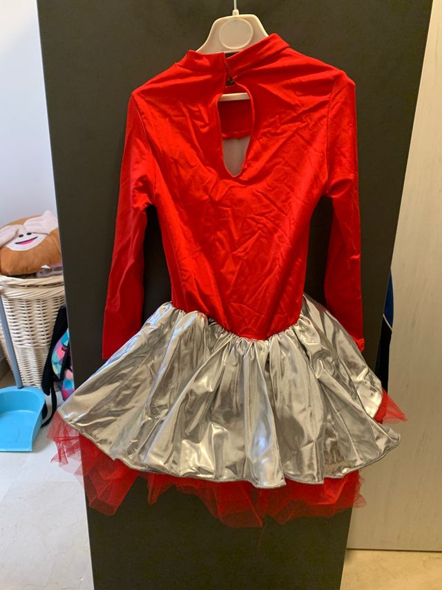 Maillot rojo y plata