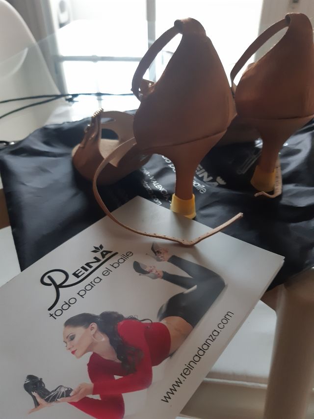 ZAPATOS DE BAILE "REINA" N37‼️ SIN  ESTRENAR ‼️ ️