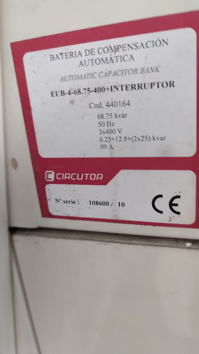 Batería de Condensadores energía reactiva.