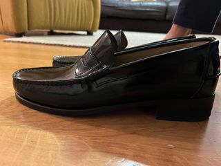 Zapatos castellanos \\/ mocasines hombre talla 44 de segunda mano por 40 EUR  en Barcelona en WALLAPOP