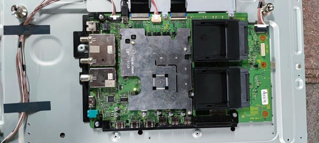 ⚡⚡Panasonic            TX-L42ET60E⚡⚡ ( Rota )