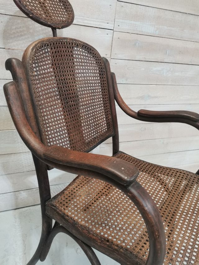 silla antigua barberia estilo thonet