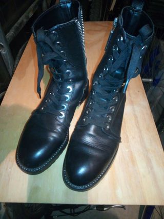 Botas zara con cremallera de segunda mano por 11 EUR en Donostia-San  Sebastián en WALLAPOP