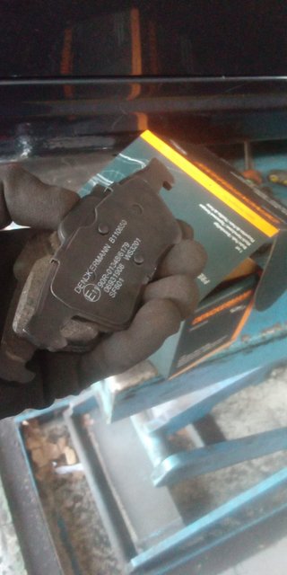CAMBIO DE PASTILLAS DE FRENO DENCKERMANN Y +MARCAS