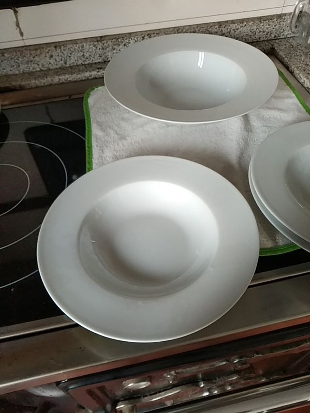 vajilla seis platos para spaguettis