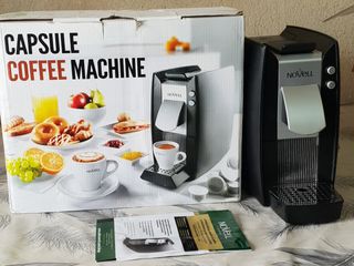 CAFETERA CÁPSULAS MARCA NOVELL de segunda mano por 10 EUR en Llorenç del  Penedès en WALLAPOP