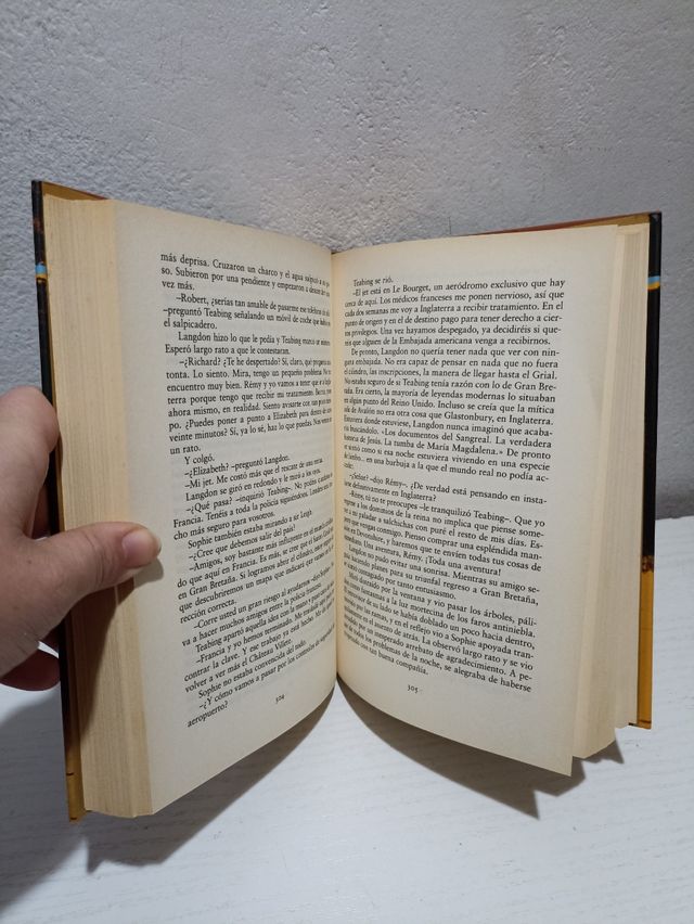 #L17. Libro "El código da Vinci" de Dan Brown