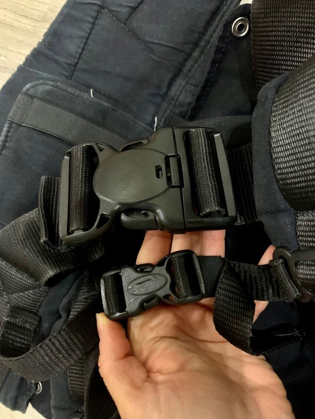 portabebes Manduca black line absolute blue