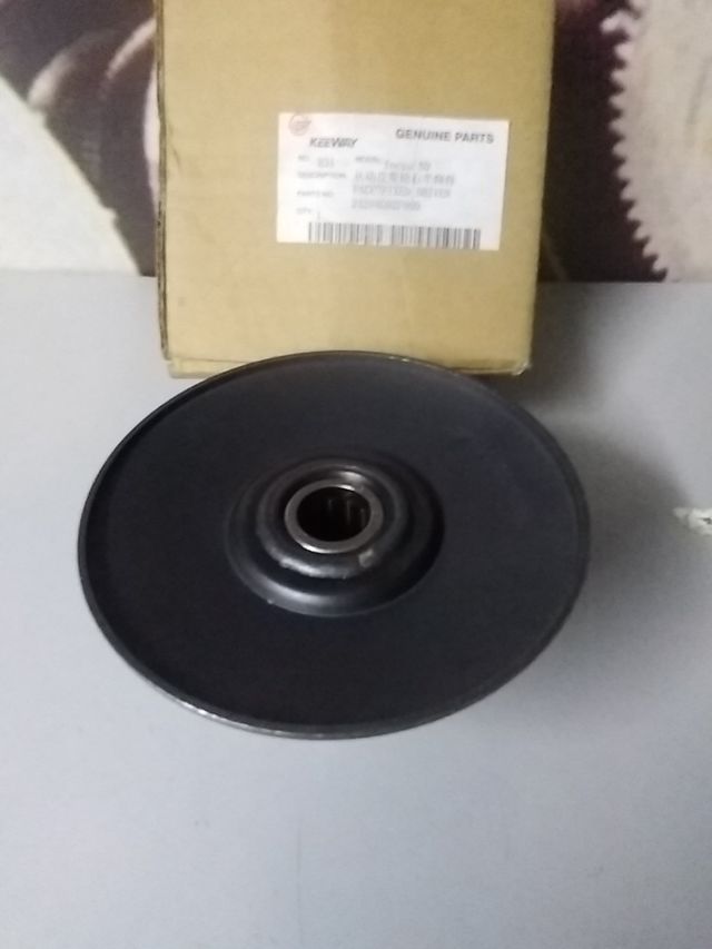 PLATO FIJO VARIADOR KEEWAY 50 y otras marcas