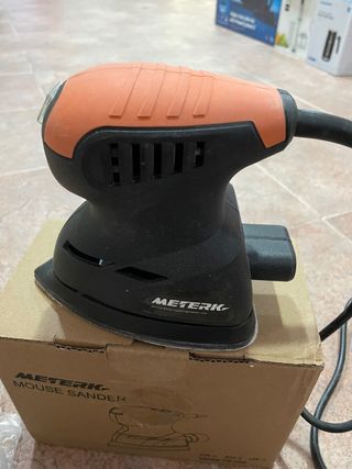 Lijadora Electrica 125w de segunda mano por 10 EUR en Massamagrell en  WALLAPOP