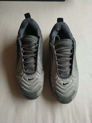 Panprices - Nike Sportswear AIR MAX 720 Sneakers black/anthracite,  gender.adult.male, Storlek: 38.5, Svart - Konstmaterial/textil
