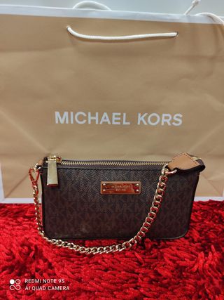 Original Bolso pequeño Michael Kors!! NUEVO!!! de segunda mano por 120 EUR  en Madrid en WALLAPOP