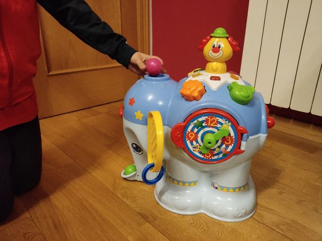 Activity Elephant de Molto.