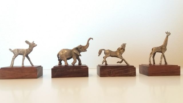 04 statuine in peltro