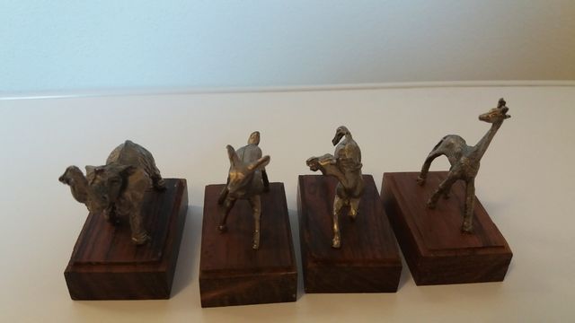 04 statuine in peltro