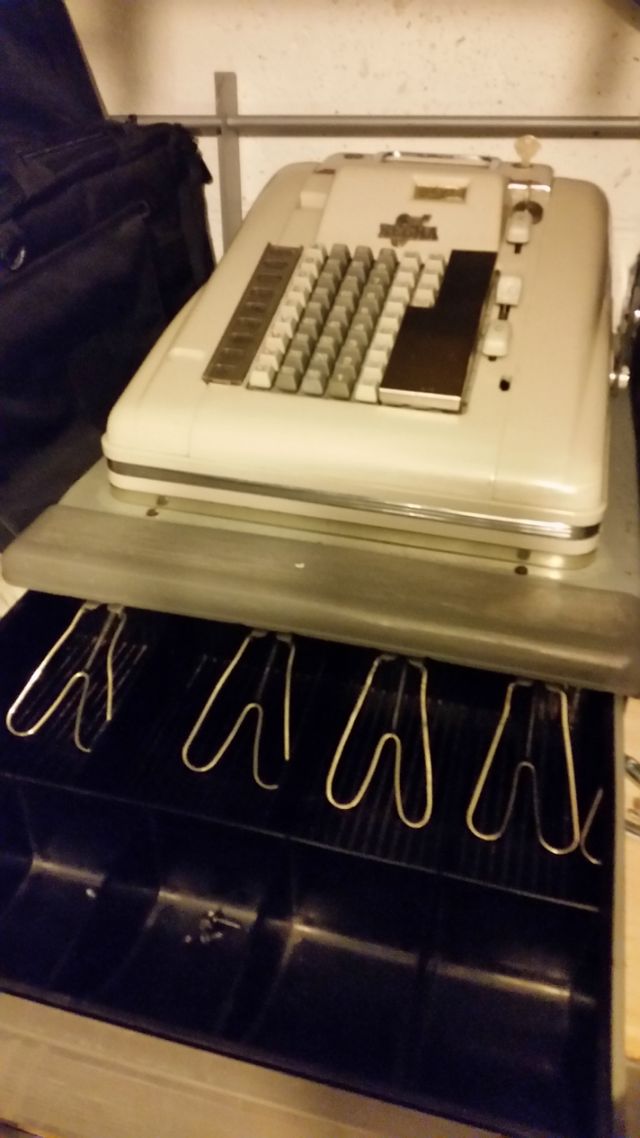 Máquina registradora Regna ( Años 60 )