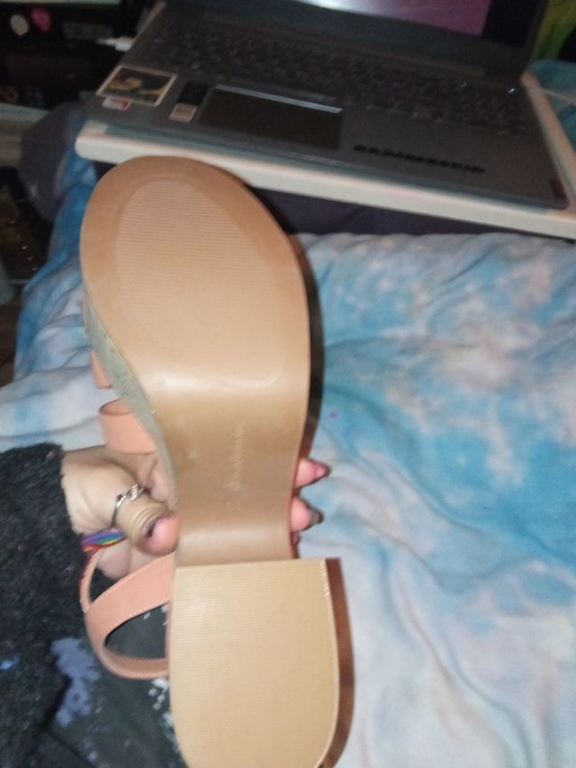 Sandalias tacón y plataforma Stradivarius