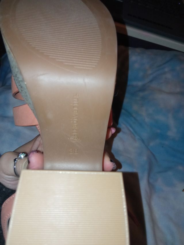 Sandalias tacón y plataforma Stradivarius