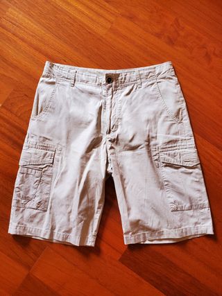 Pantalón corto Macson. T40 de segunda mano por 7 EUR en Sabadell en WALLAPOP